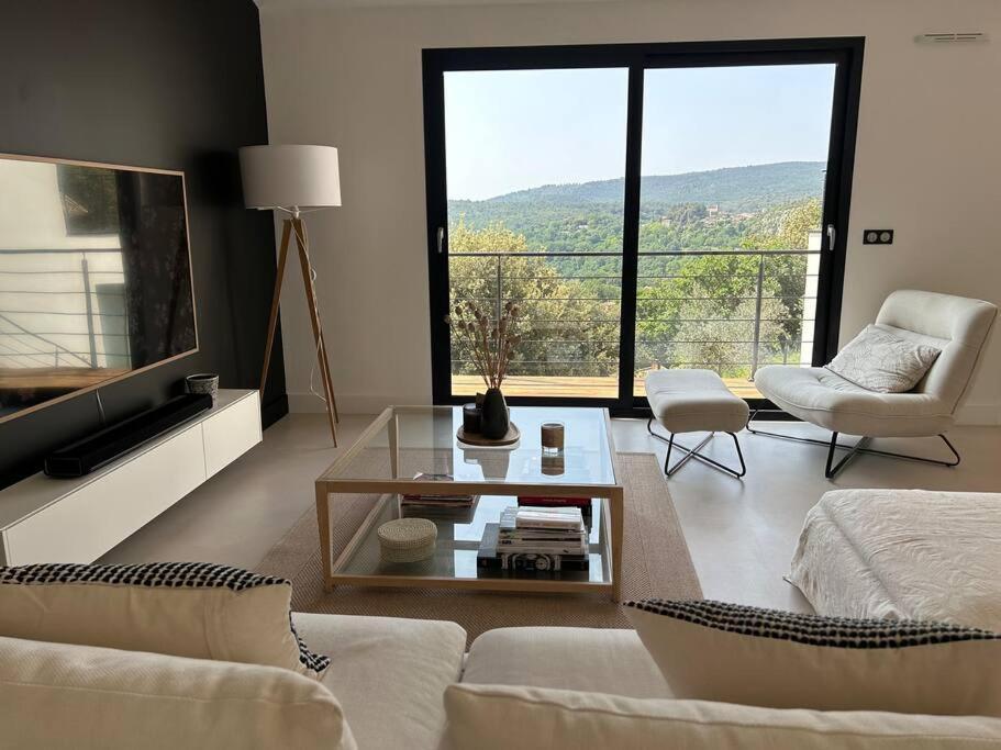 Belle Maison Contemporaine Ampus Esterno foto