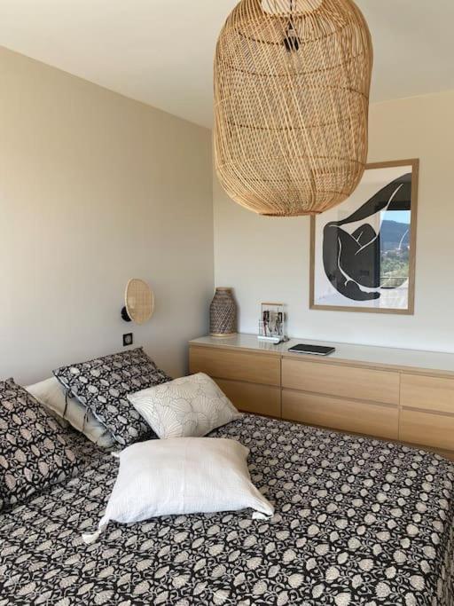 Belle Maison Contemporaine Ampus Esterno foto